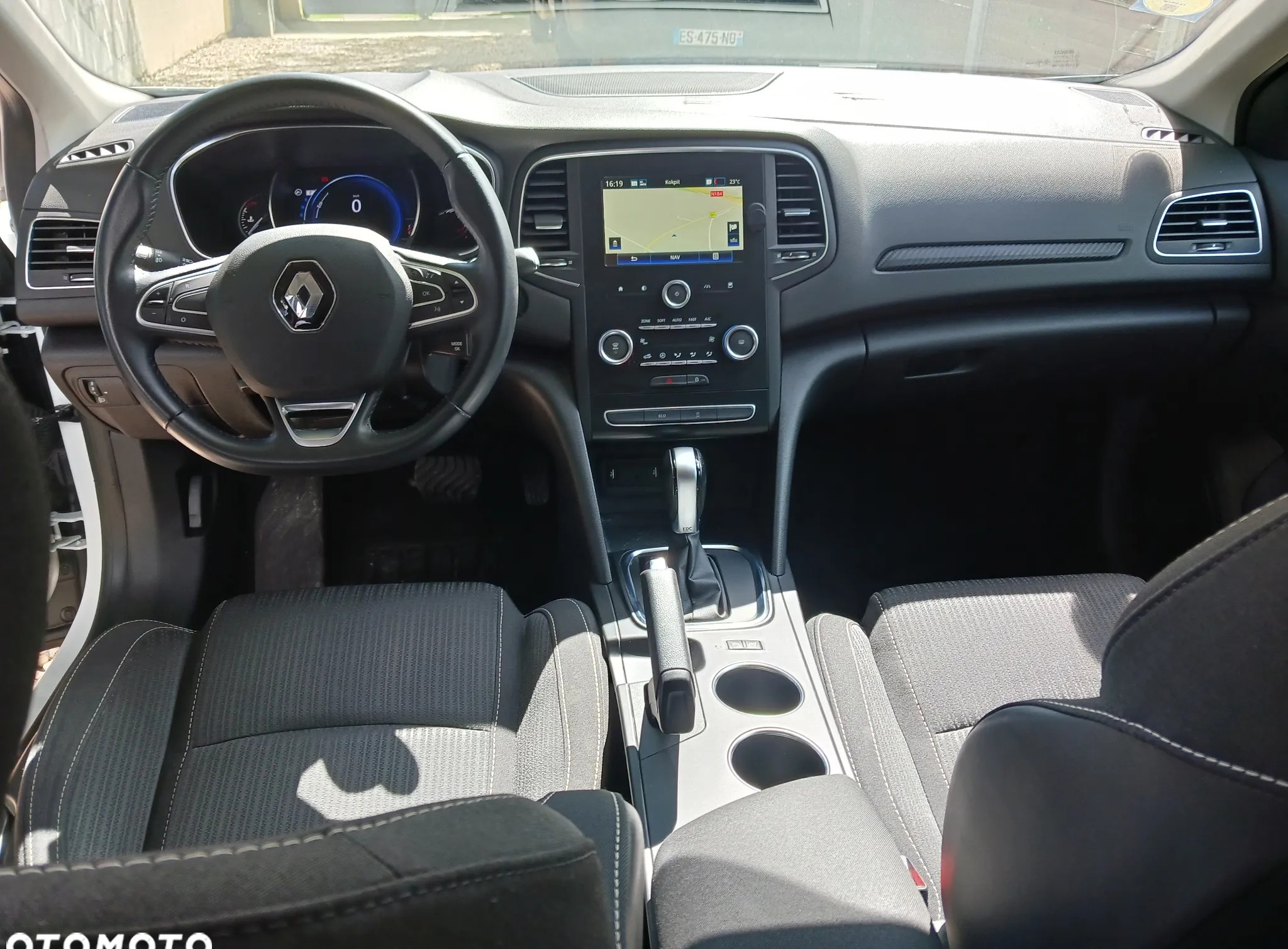 Renault Megane cena 42000 przebieg: 108506, rok produkcji 2018 z Pleszew małe 137